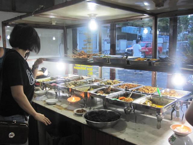 Food Warung selling dog meat - Tonga Time