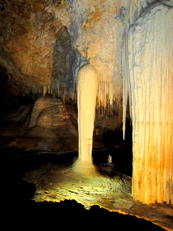 Stalagtite Table at Lake Cave.Caves Road Western Australia